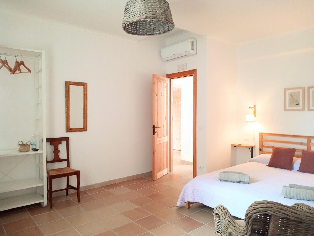 B&B Lalibellula Bordighera Bagian luar foto